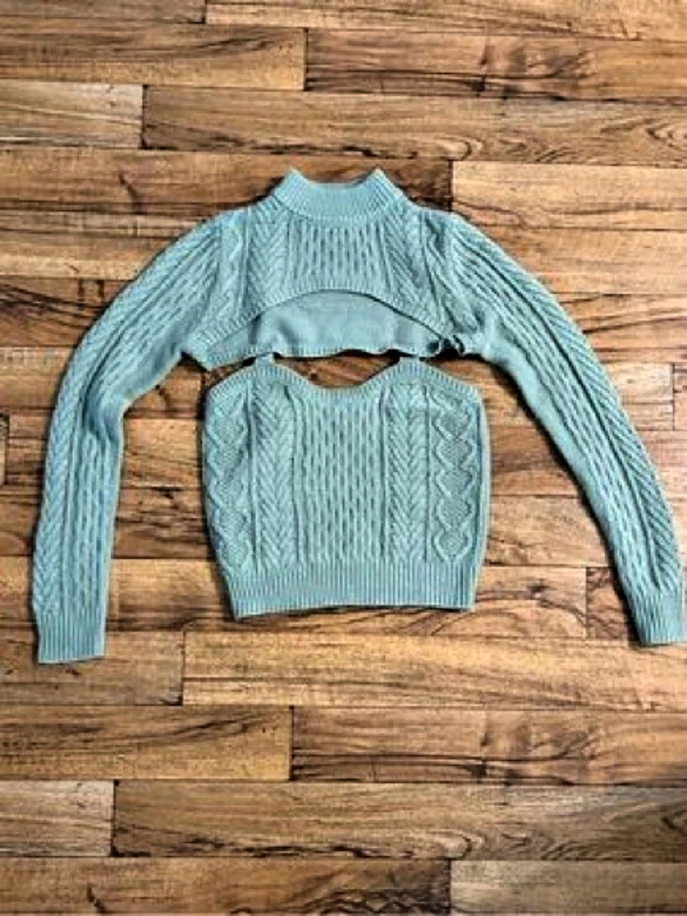 Almost Famous Mint Cable-Knit Two-Piece Sweater Set Mint Green Size M - Fits L